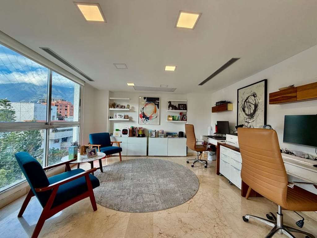 Penthouse en Los Naranjos (Las Mercedes), Caracas