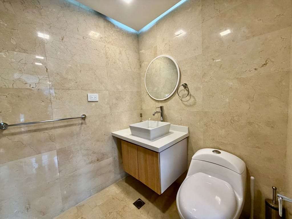 Penthouse en Los Naranjos (Las Mercedes), Caracas
