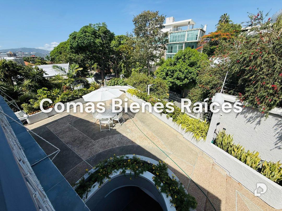 Casa en Altamira, Caracas – 4