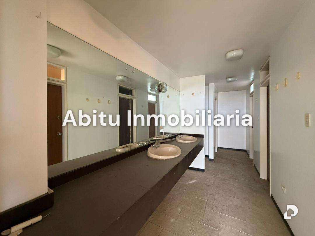 Apartamento en Colinas de Bello Monte, Caracas – 14