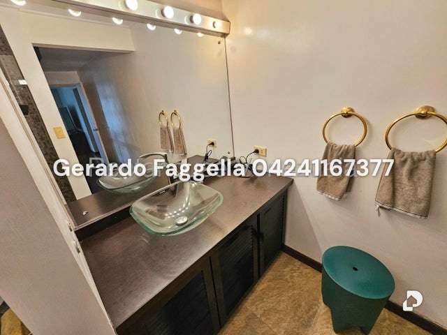 Casa en Cumbres de Curumo, Caracas – 20
