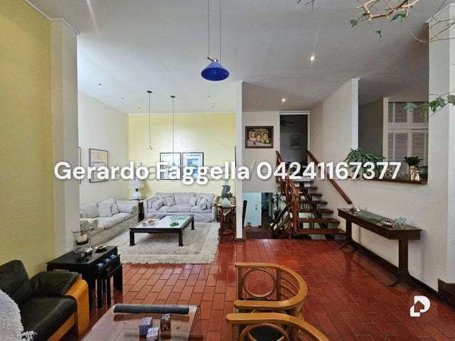 Casa en Cumbres de Curumo, Caracas – 11