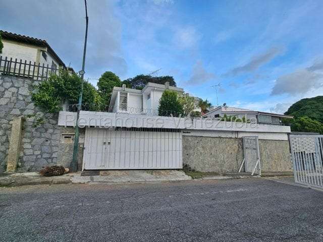 Casa en Cumbres de Curumo, Caracas - 1