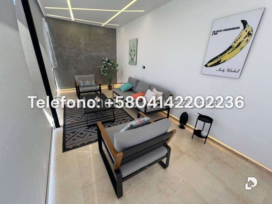 Casa en Cumbres de Curumo, Caracas – 73