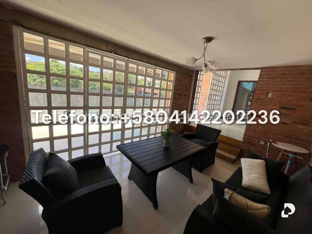 Casa en Cumbres de Curumo, Caracas – 61