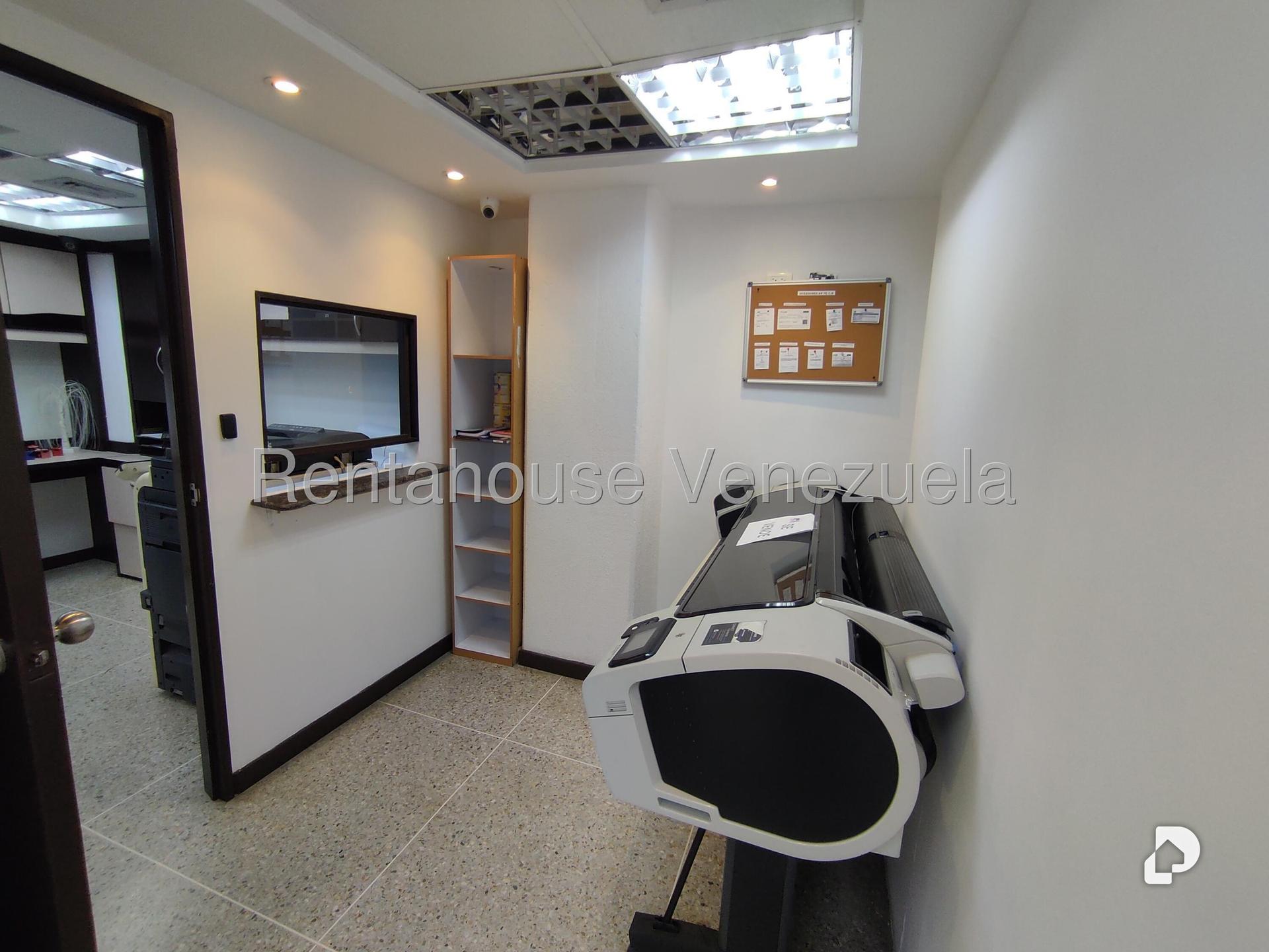 Local comercial en Parroquia Santa Rosalía, Caracas – 4