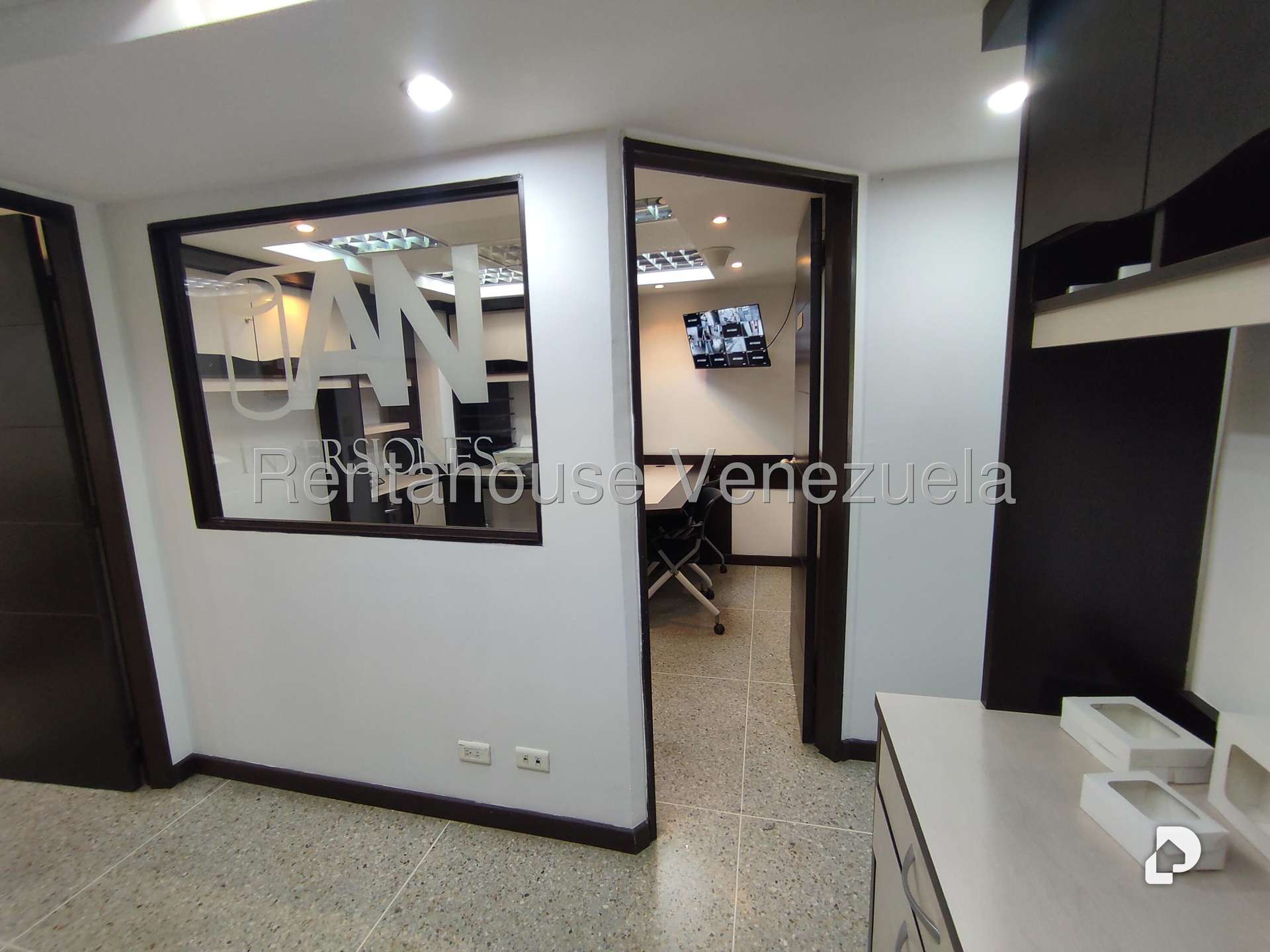 Local comercial en Parroquia Santa Rosalía, Caracas – 6
