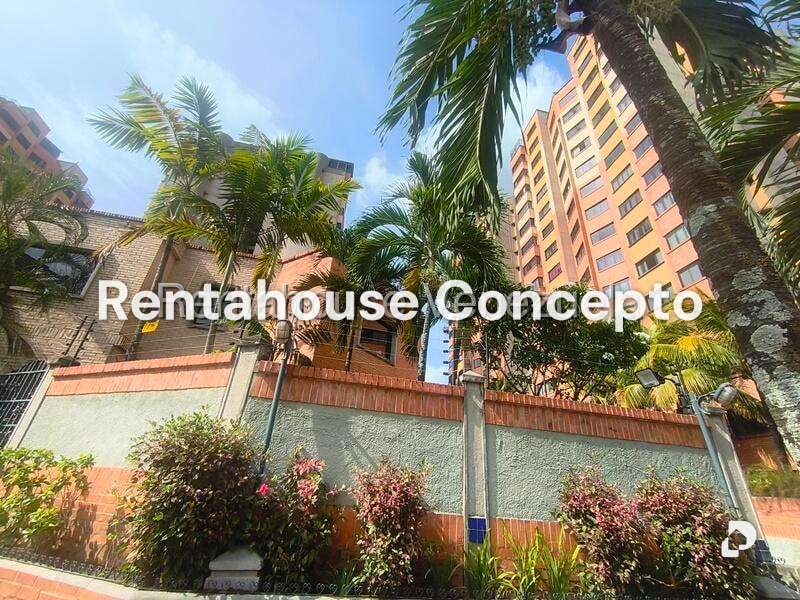 Apartamento en La Granja, Naguanagua – 25