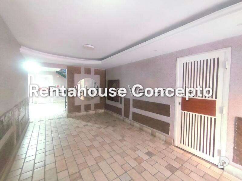 Apartamento en La Granja, Naguanagua – 18