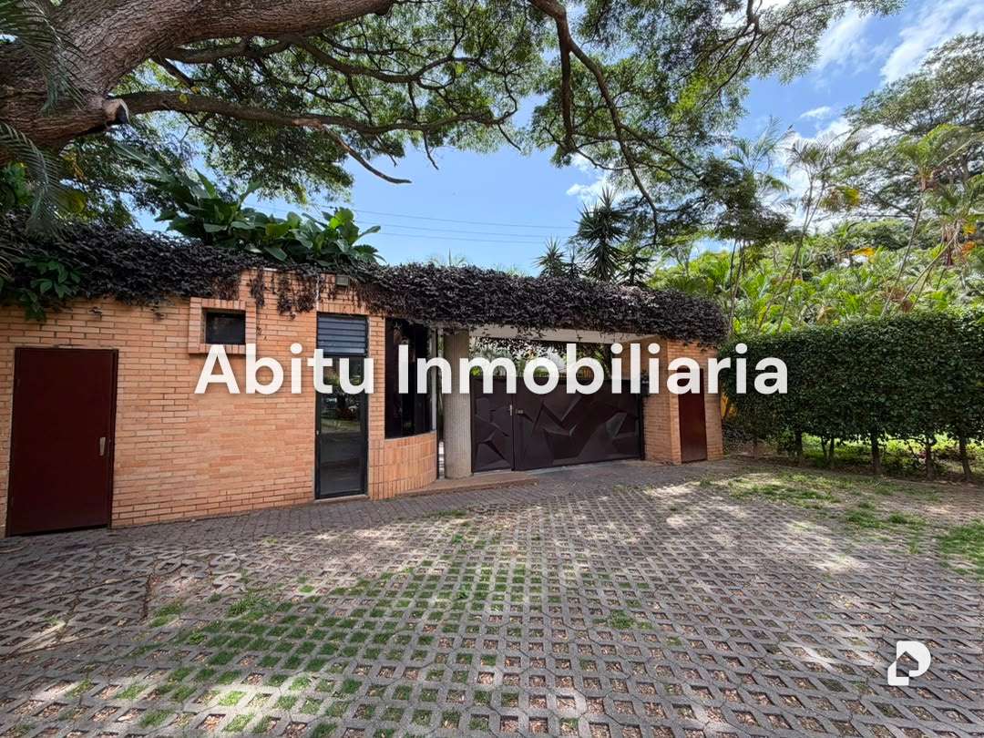 Casa en Prados del Este, Caracas – 32