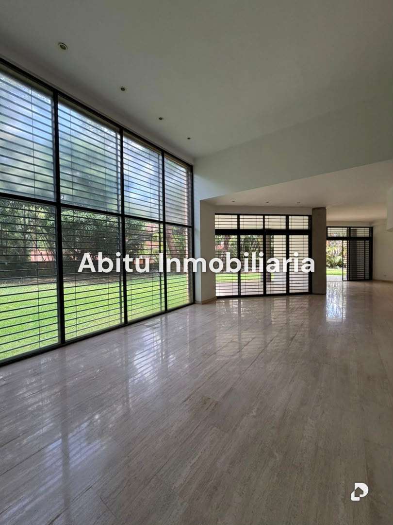 Casa en Prados del Este, Caracas – 15