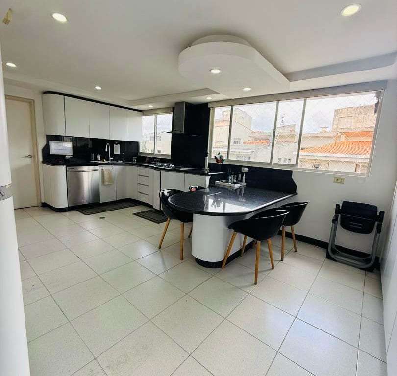 Apartamento en Los Samanes, Caracas