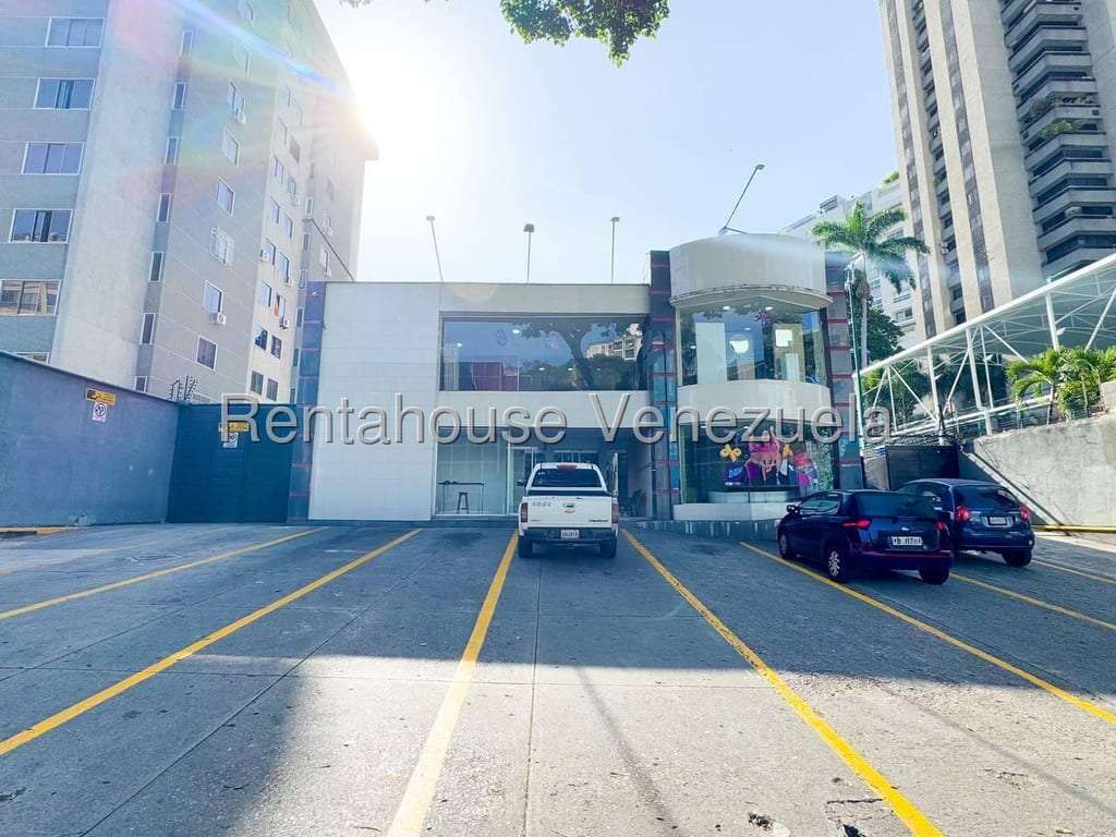 Local comercial en El Bosque, Caracas - 1