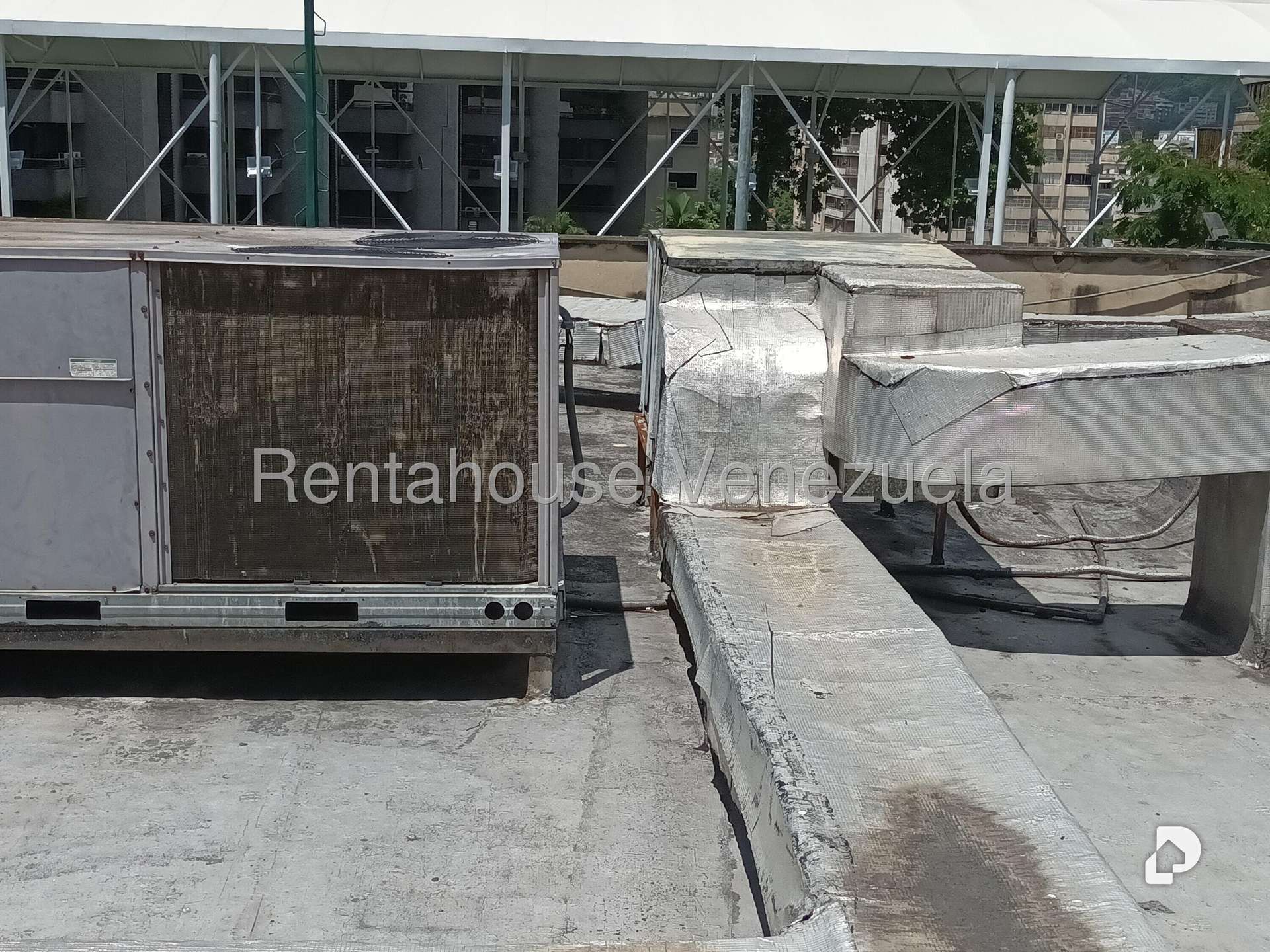 Local comercial en El Bosque, Caracas – 10