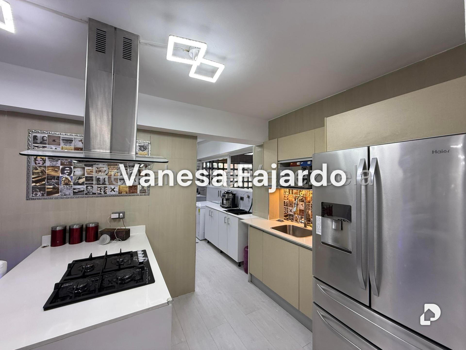 Apartamento en La Florida, Caracas – 5