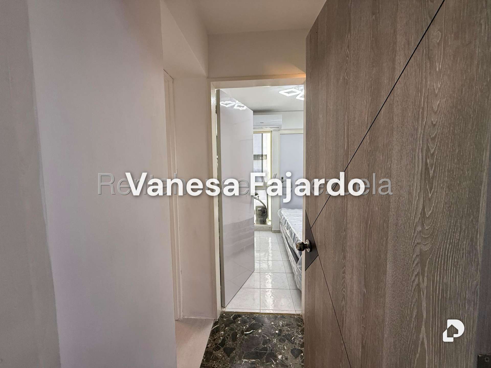 Apartamento en La Florida, Caracas – 16
