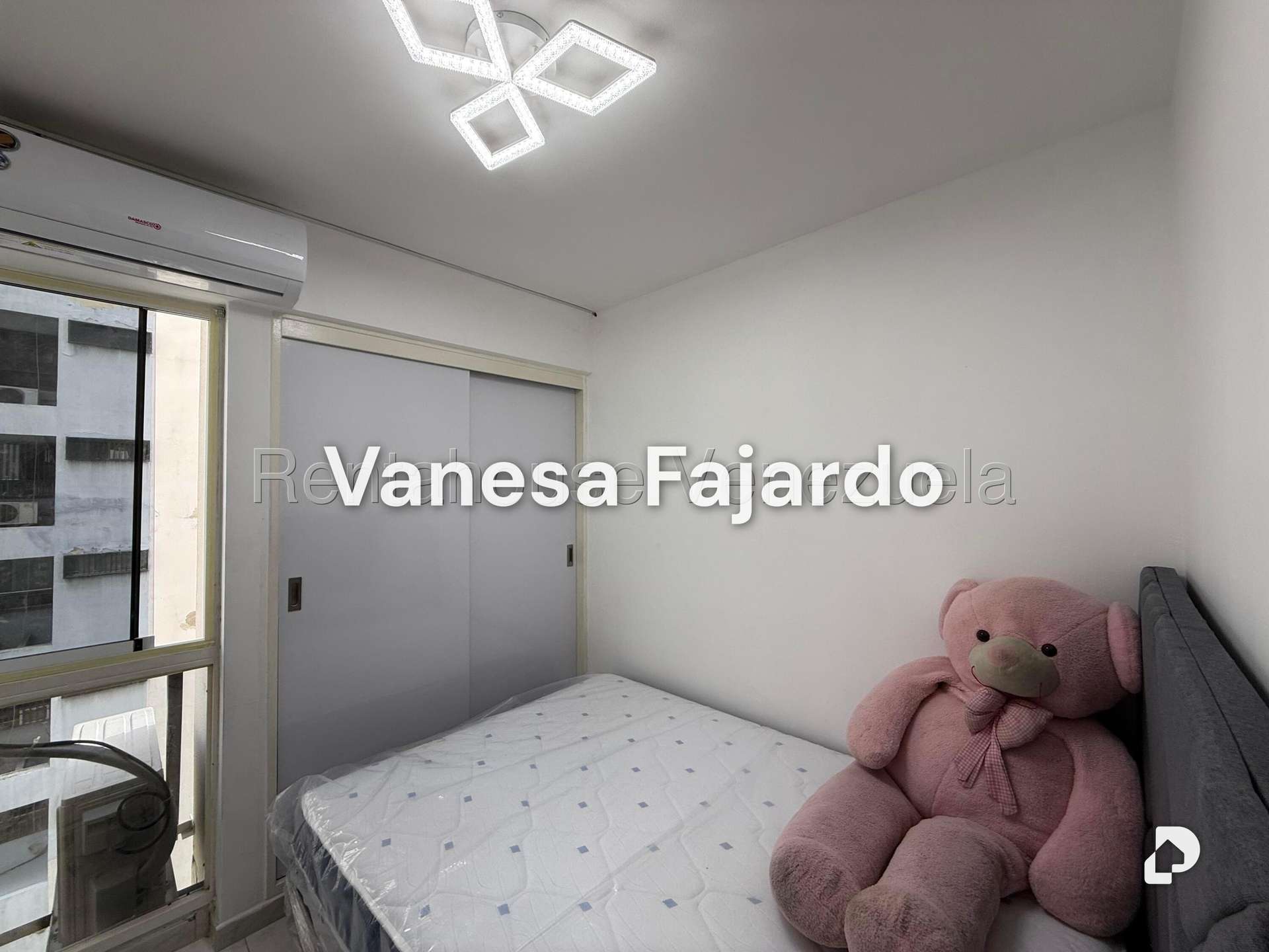 Apartamento en La Florida, Caracas – 14