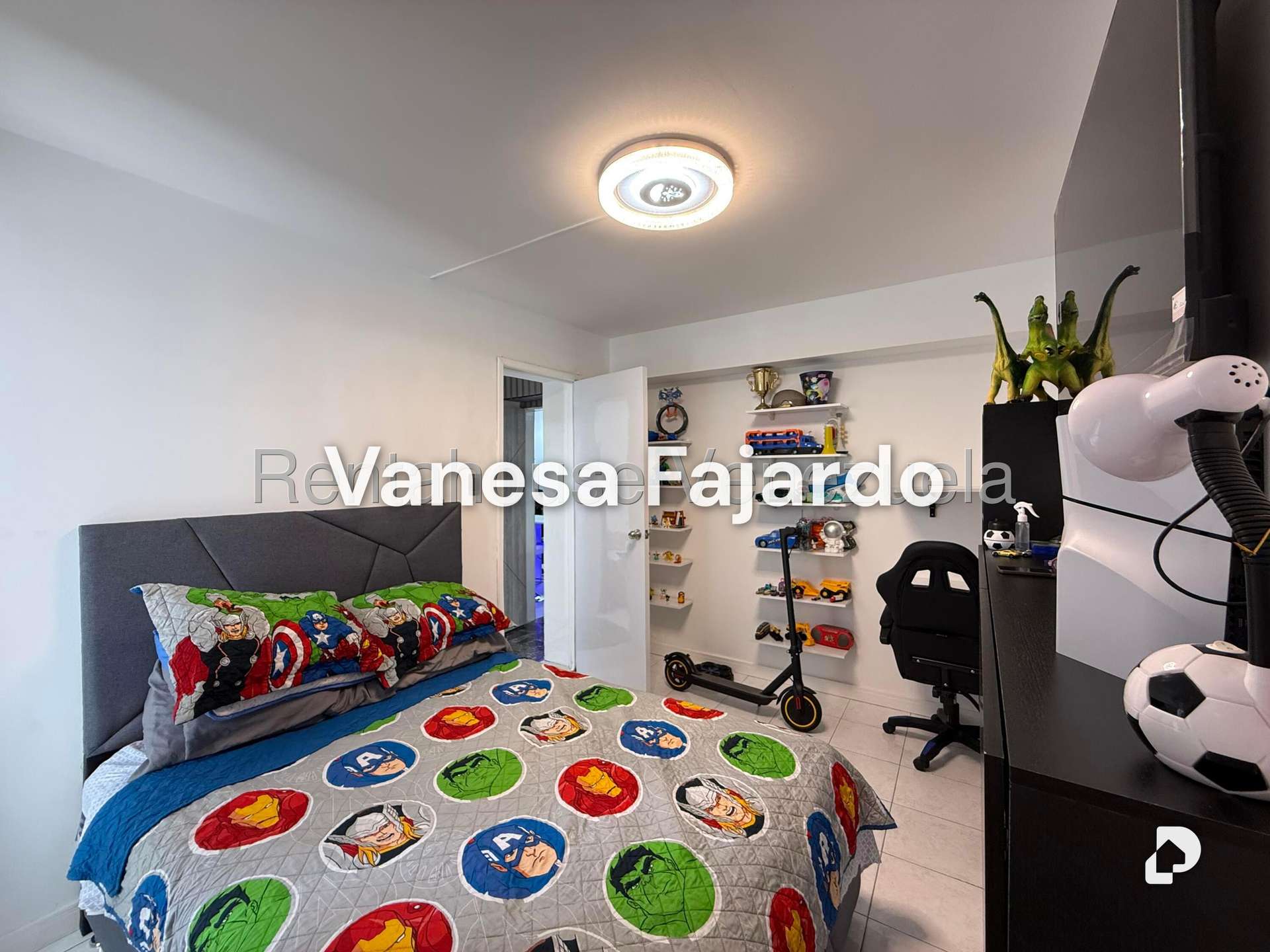 Apartamento en La Florida, Caracas – 13