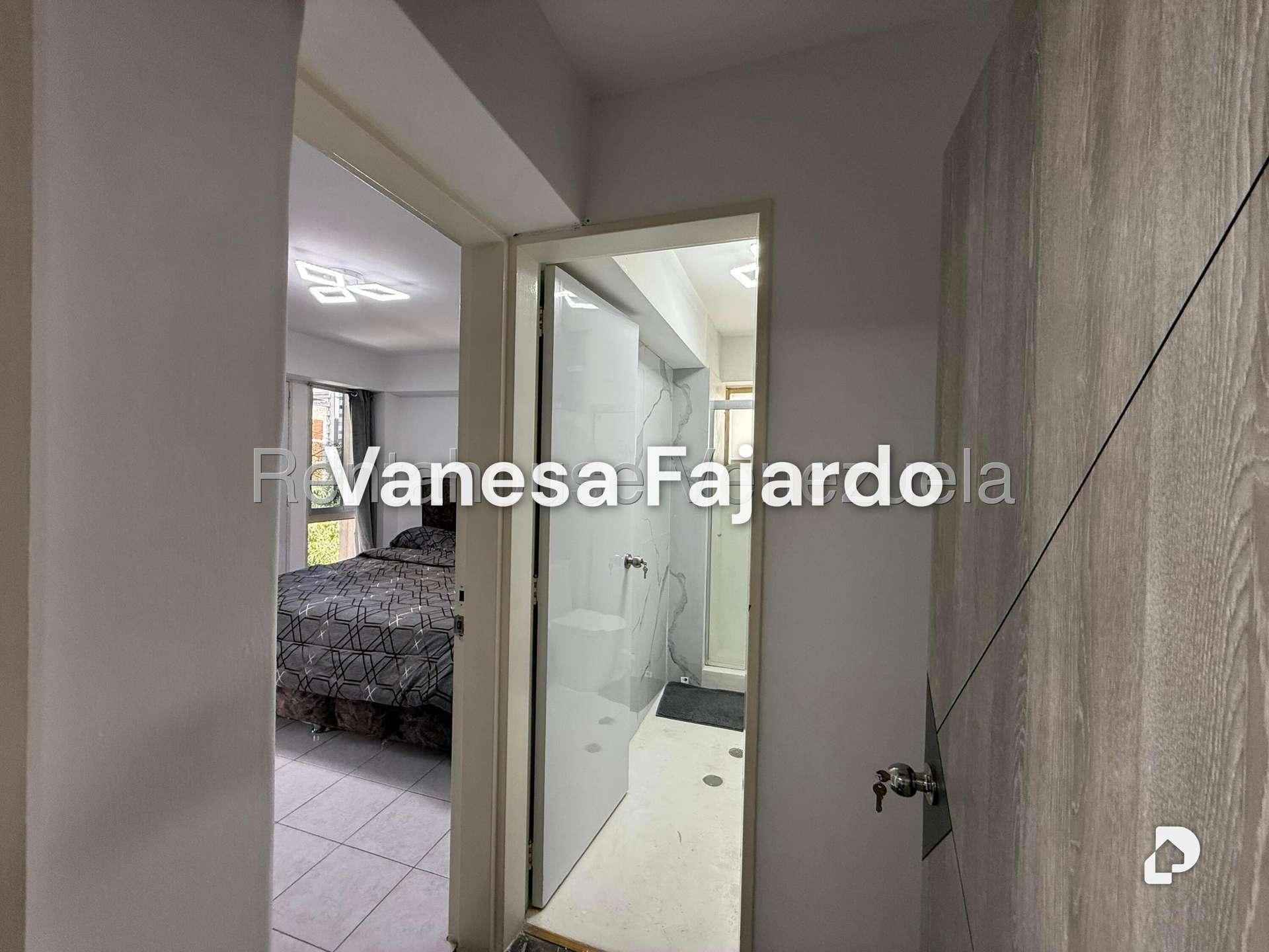 Apartamento en La Florida, Caracas – 11