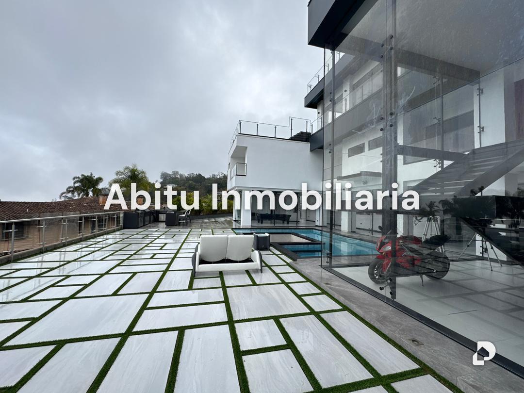 House in Alto Hatillo, Caracas – 4