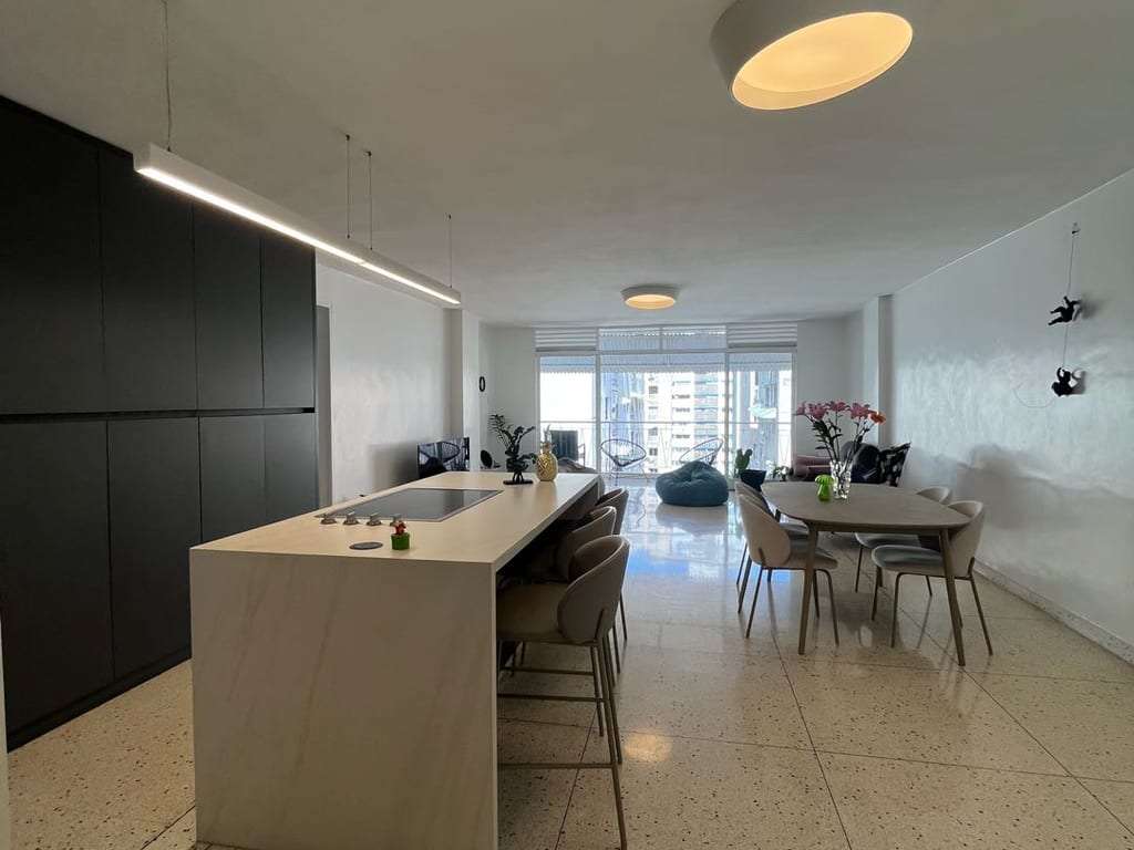 Apartamento en Los Palos Grandes, Caracas