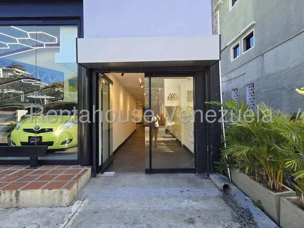 Local comercial en Las Mercedes, Caracas - 1
