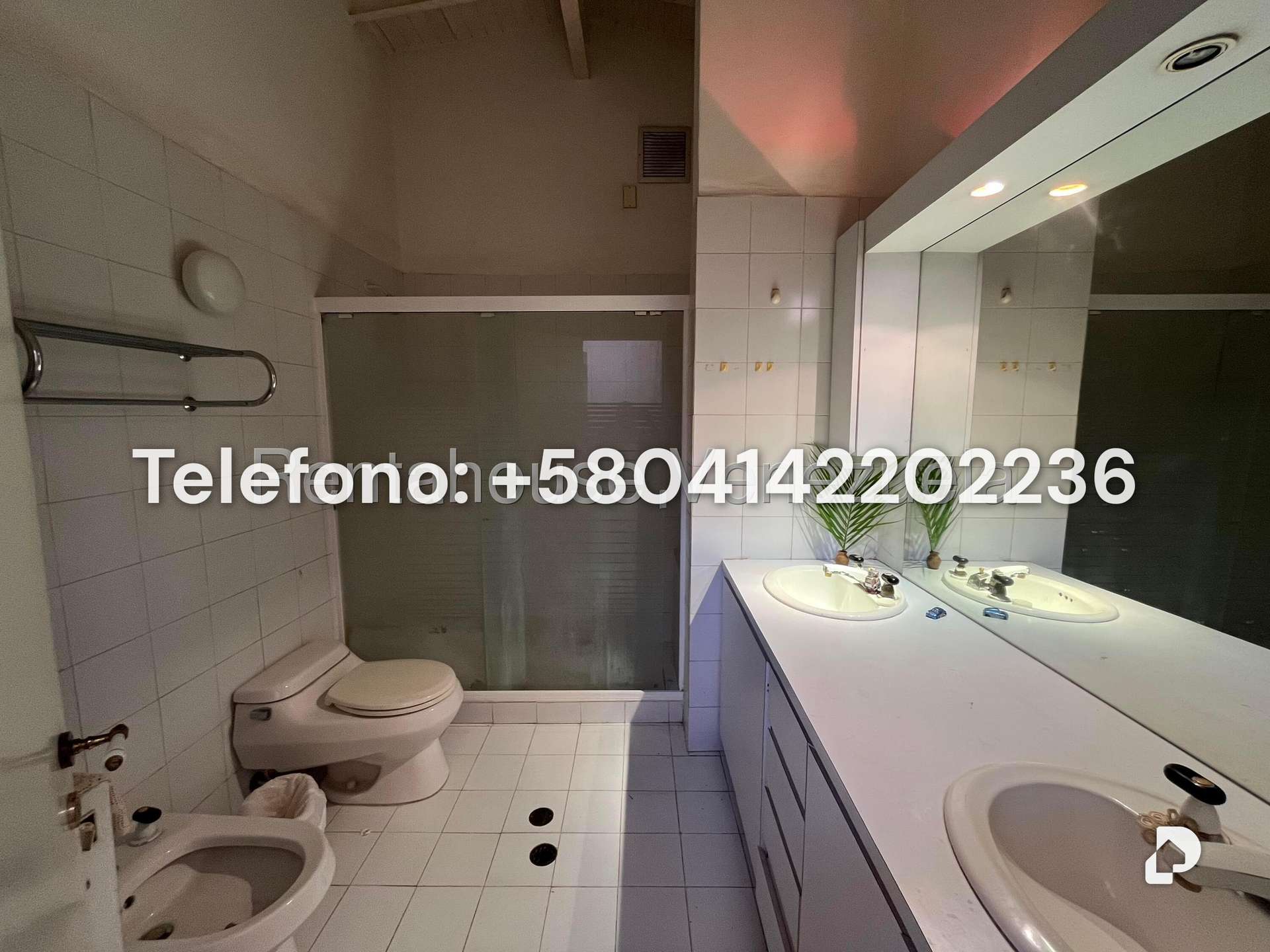 Casa en Prados del Este, Caracas – 39