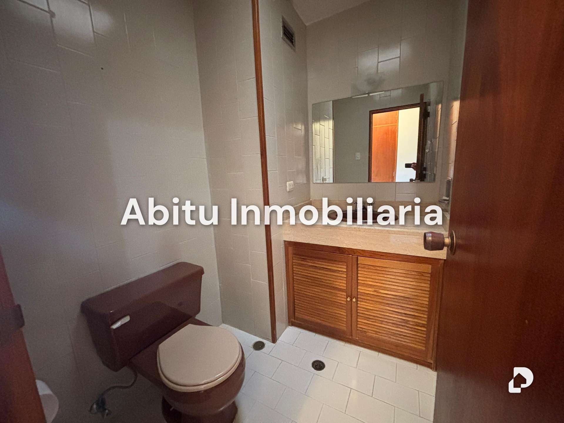 Apartamento en La Lagunita, Caracas – 9
