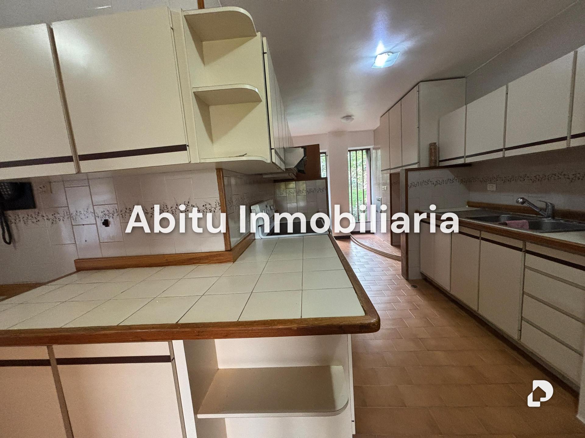 Apartamento en La Lagunita, Caracas – 5