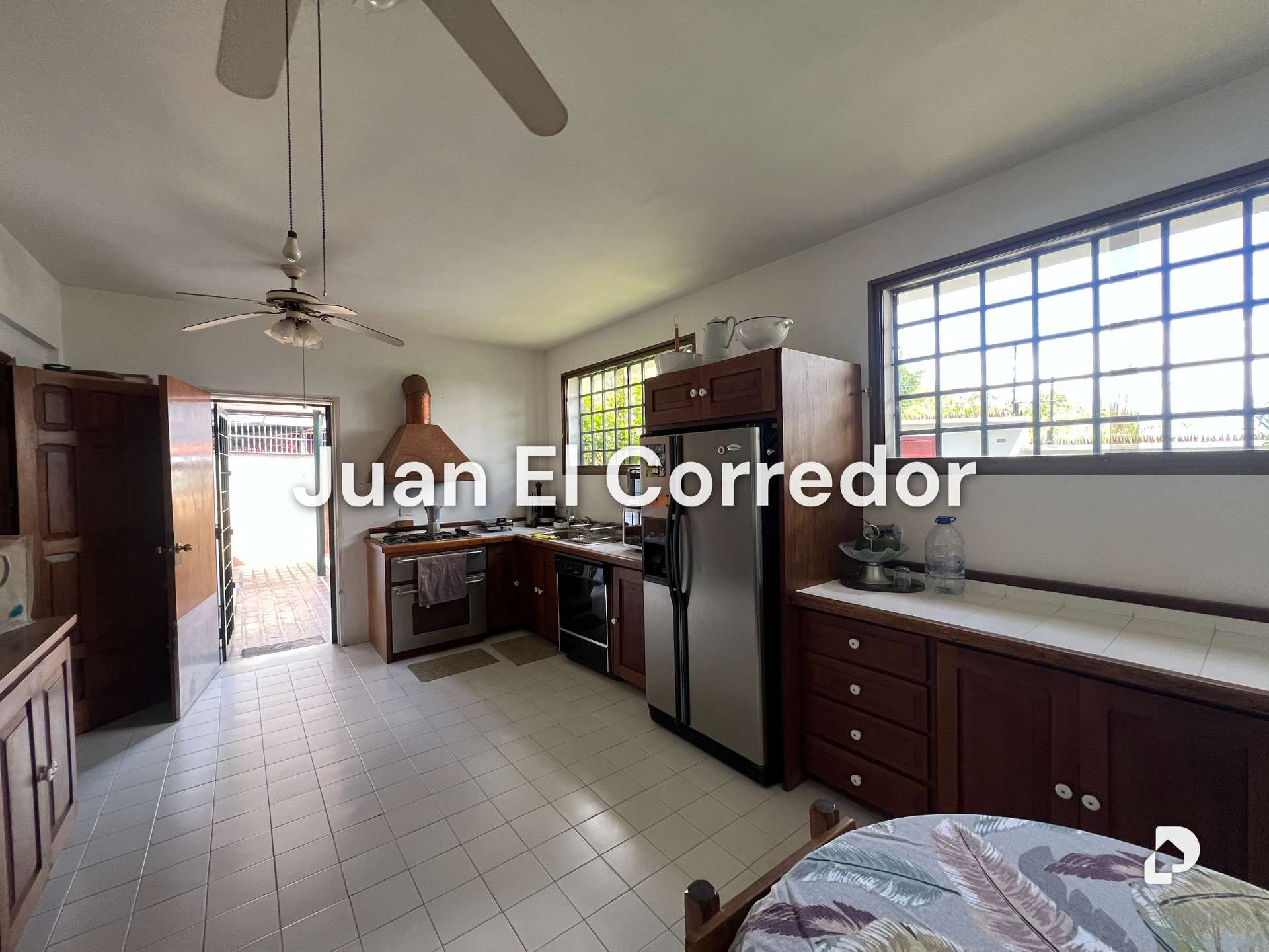 Casa en Lomas De La Trinidad, Caracas – 10
