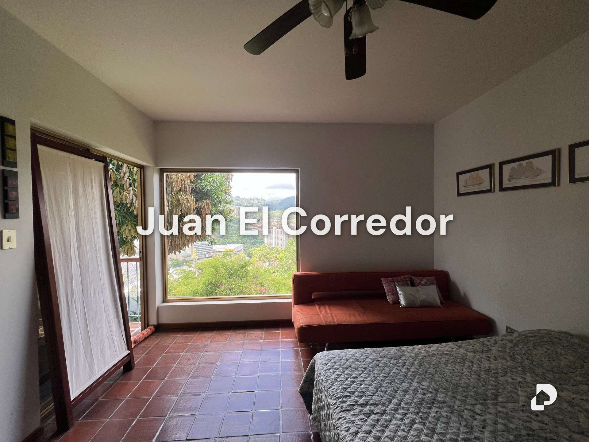 Casa en Lomas De La Trinidad, Caracas – 14