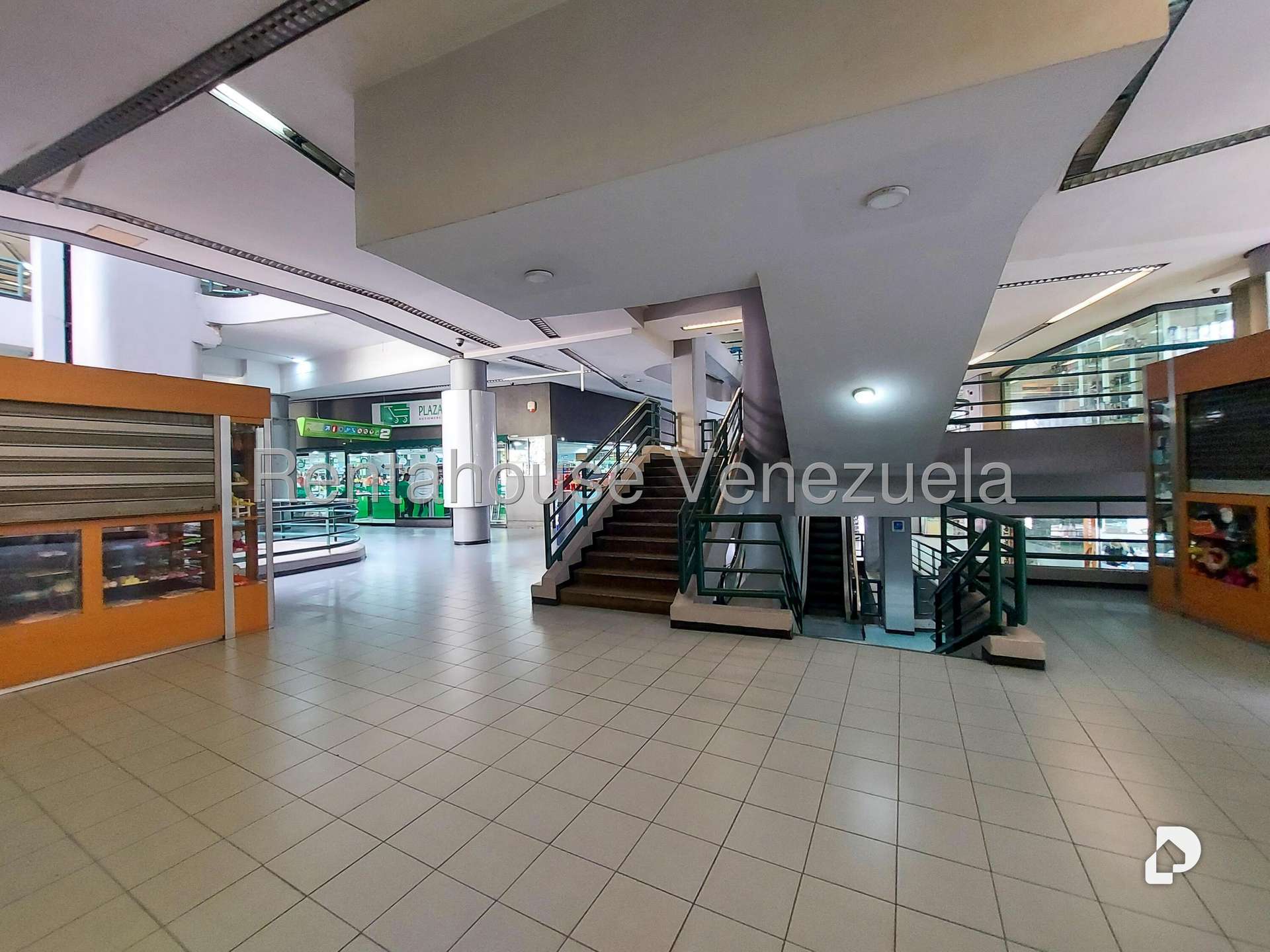 Local comercial en Terrazas del Ávila, Caracas – 13