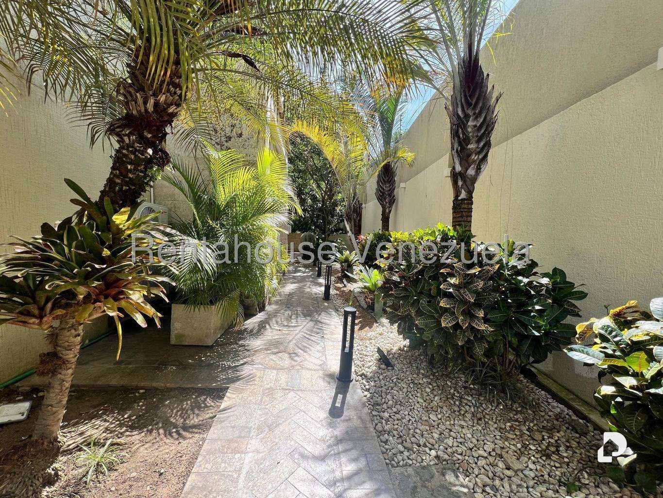 Casa en Santa Paula, Caracas – 40
