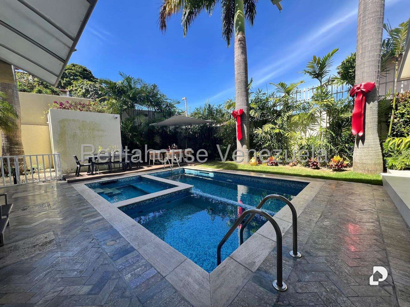 Casa en Santa Paula, Caracas – 35
