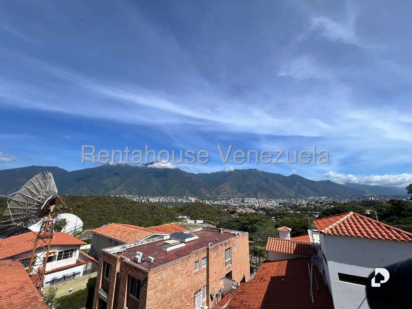 Casa en Santa Paula, Caracas – 33