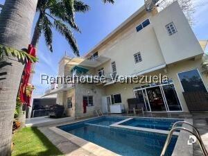 Casa en Santa Paula, Caracas – 2