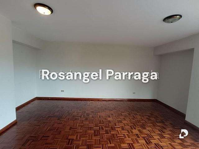 Apartamento en Parque Kerdell, Valencia – 3