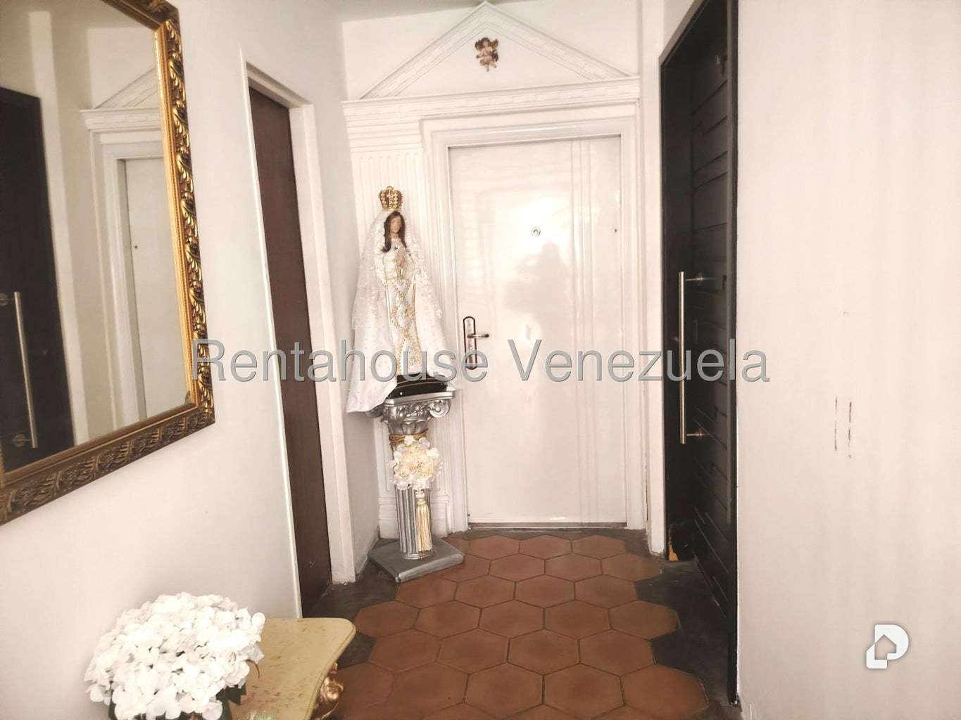 Apartamento en El Cafetal, Caracas – 18