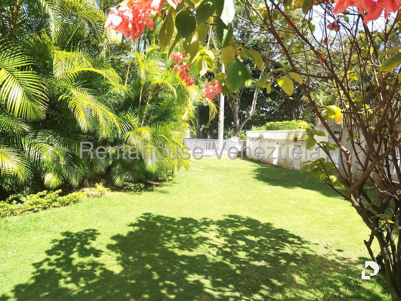 Apartamento en El Cafetal, Caracas – 2