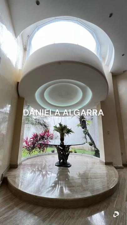 House in Guataparo Country Club, Valencia – 3