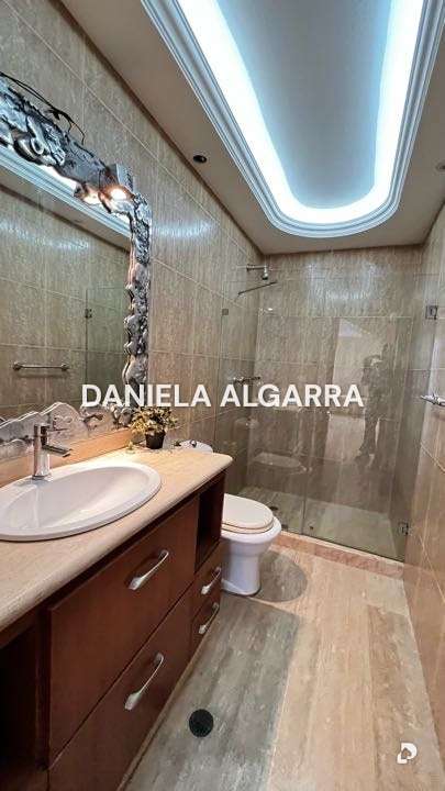 House in Guataparo Country Club, Valencia – 18