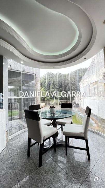 House in Guataparo Country Club, Valencia – 22