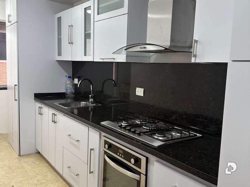 Apartamento en Los Dos Caminos, Caracas – 1