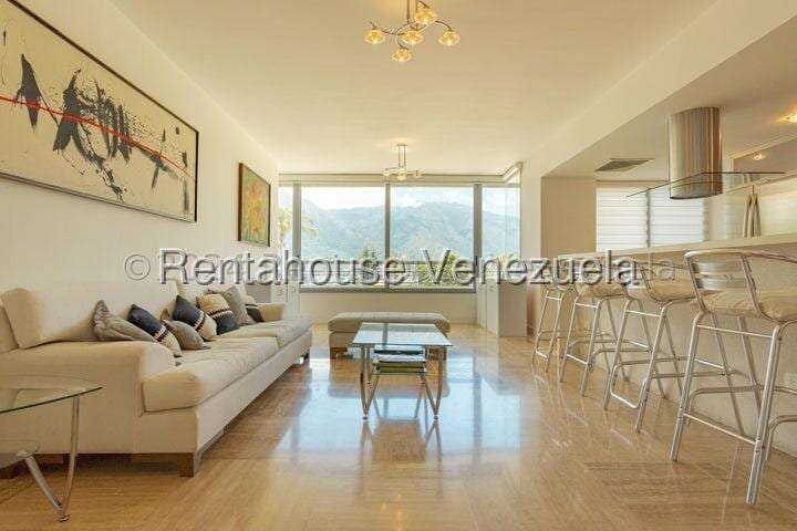 Apartamento en Lomas de Las Mercedes, Caracas