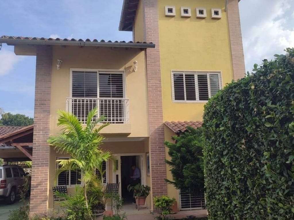 Casa en Villas San Diego Country Club, Valencia - 1