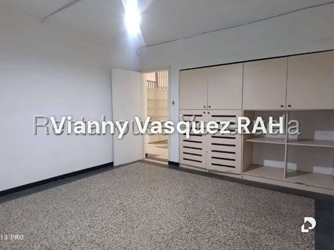 Local comercial en Colinas de Bello Monte, Caracas – 8