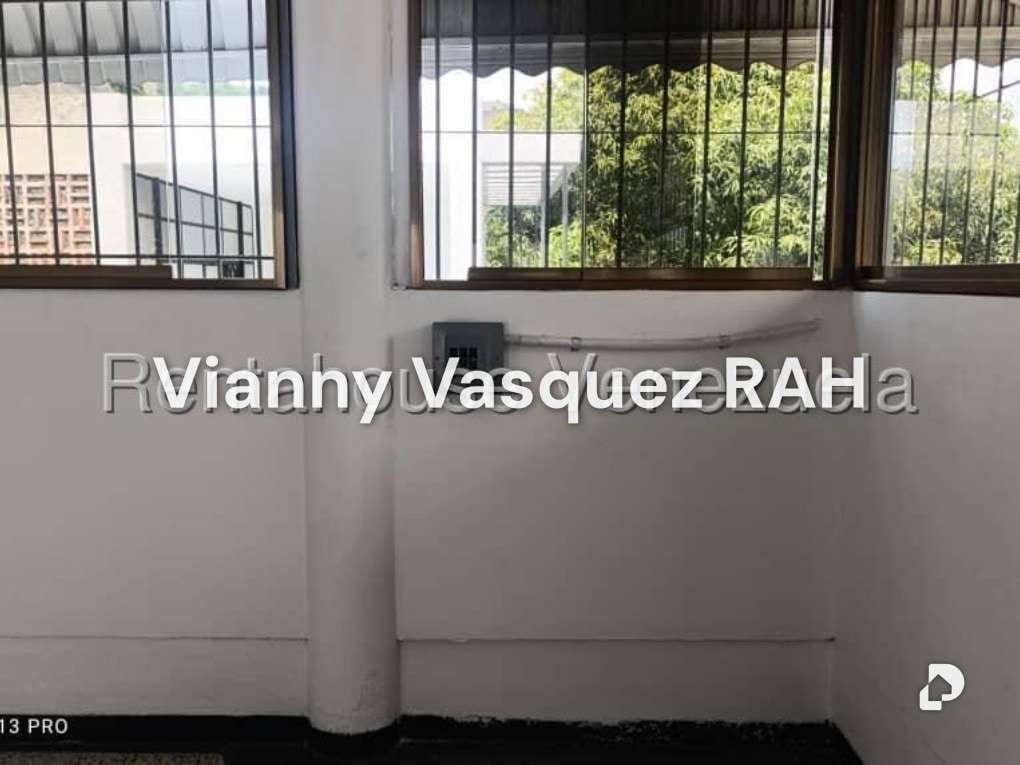 Local comercial en Colinas de Bello Monte, Caracas – 4