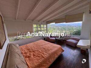 Casa en Prados del Este, Caracas – 30
