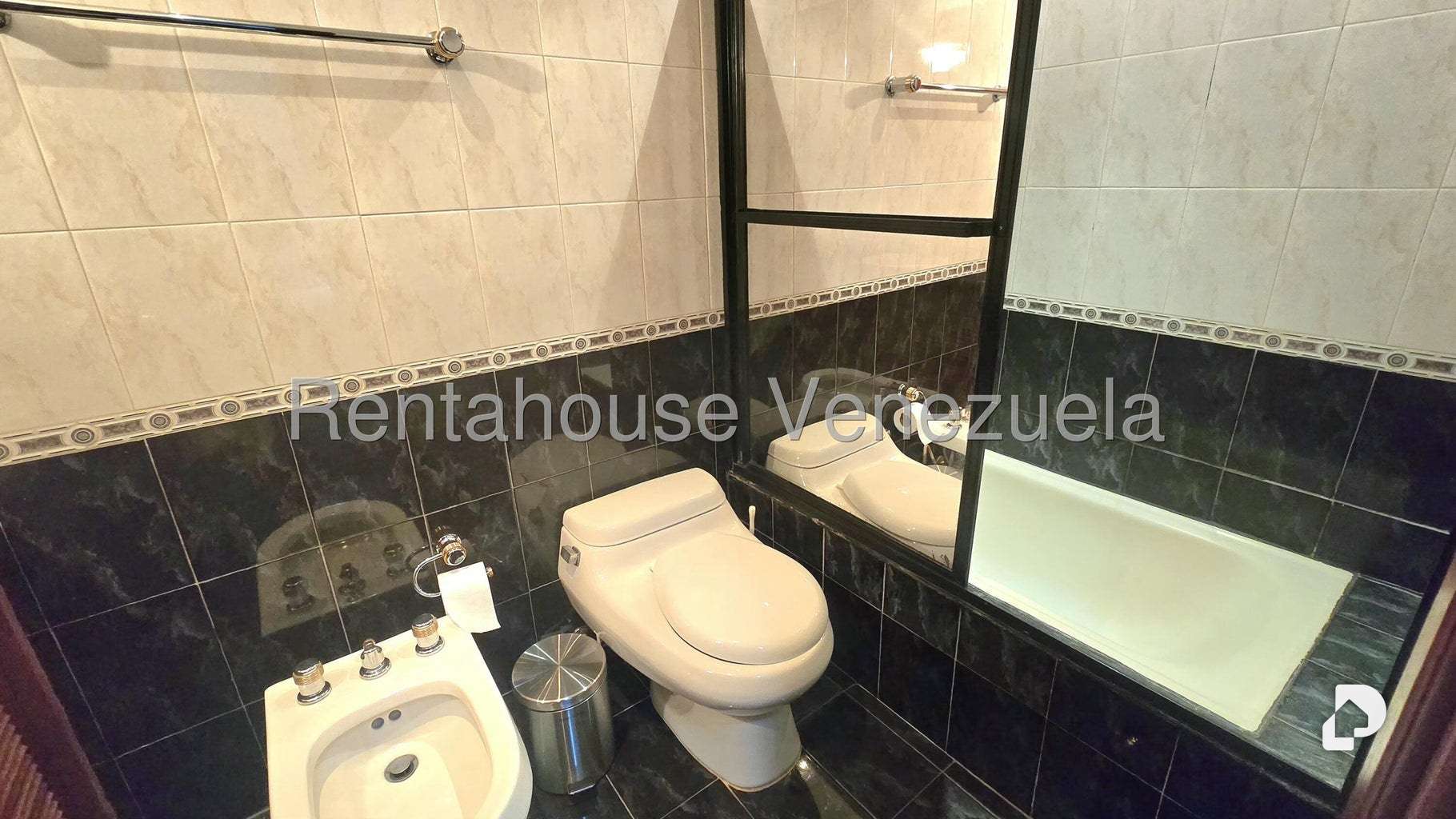 Apartamento en Campo Alegre, Caracas – 17