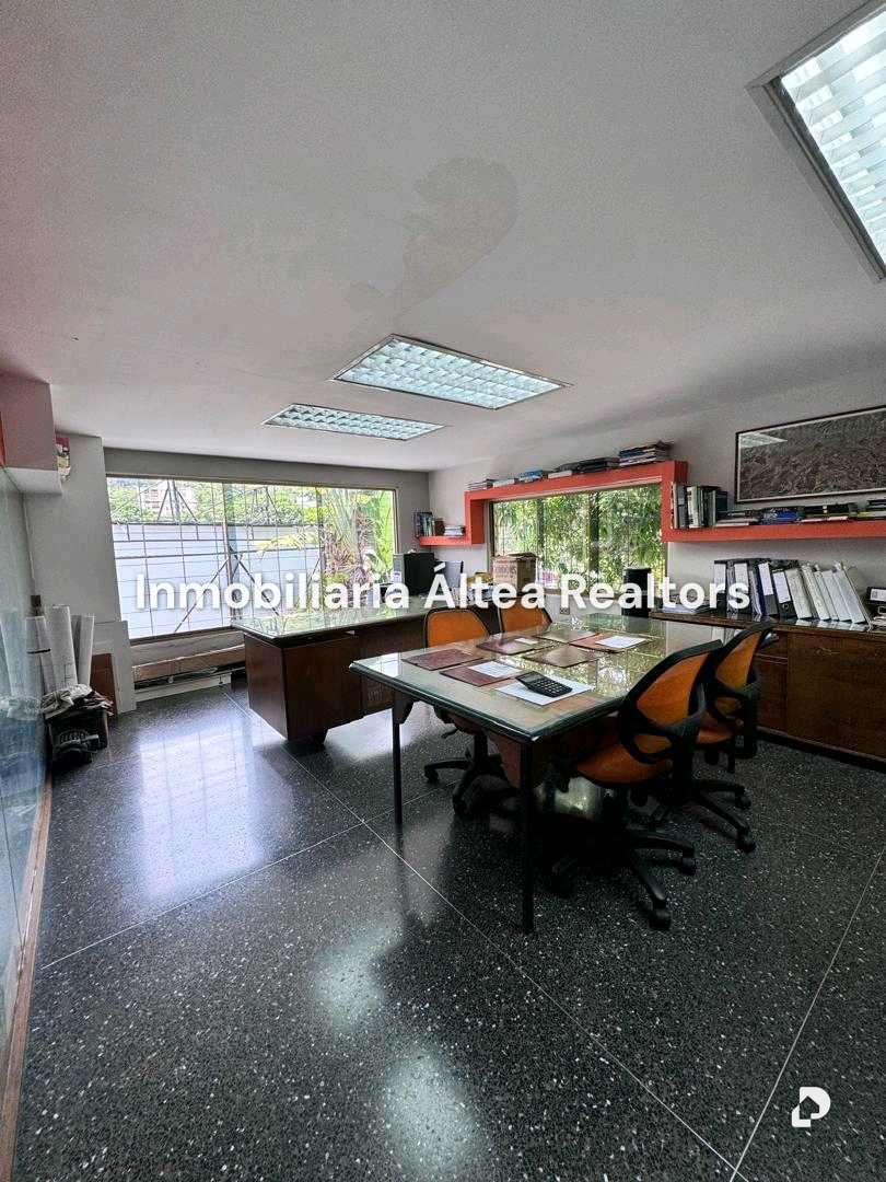 Terreno en La Trinidad, Caracas – 28